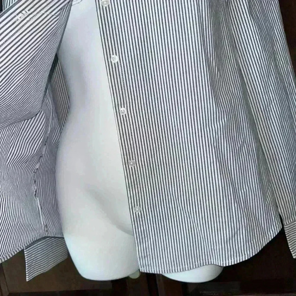 Elle Button Down Shirt Women’s Size 12 / Stripes w/ Rhinestone Neck - Picture 8 of 15